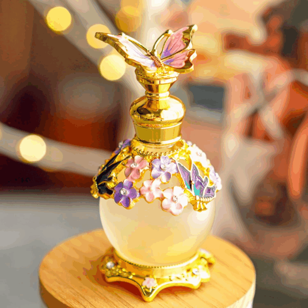 15ML Vintage Butterfly Decorative Perfume Bottles Empty Refillable Reusable Perfume Container Fancy Essential Oils Dropper Bottle Decor